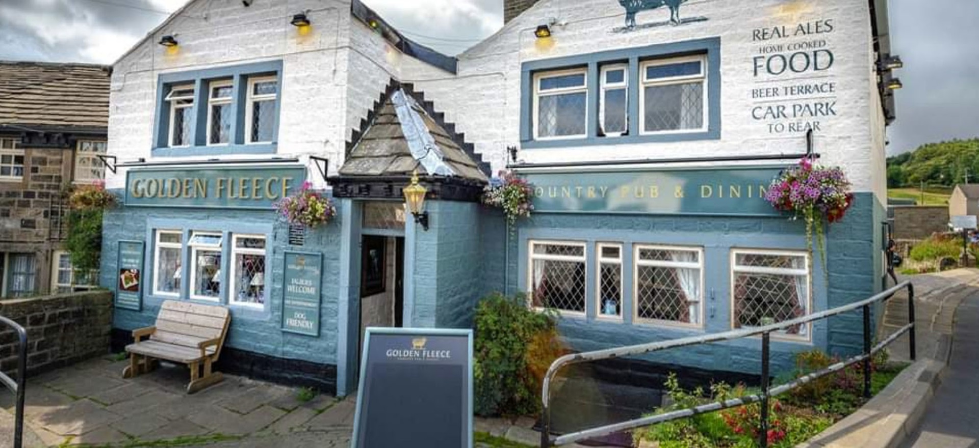 The Golden Fleece Oakworth